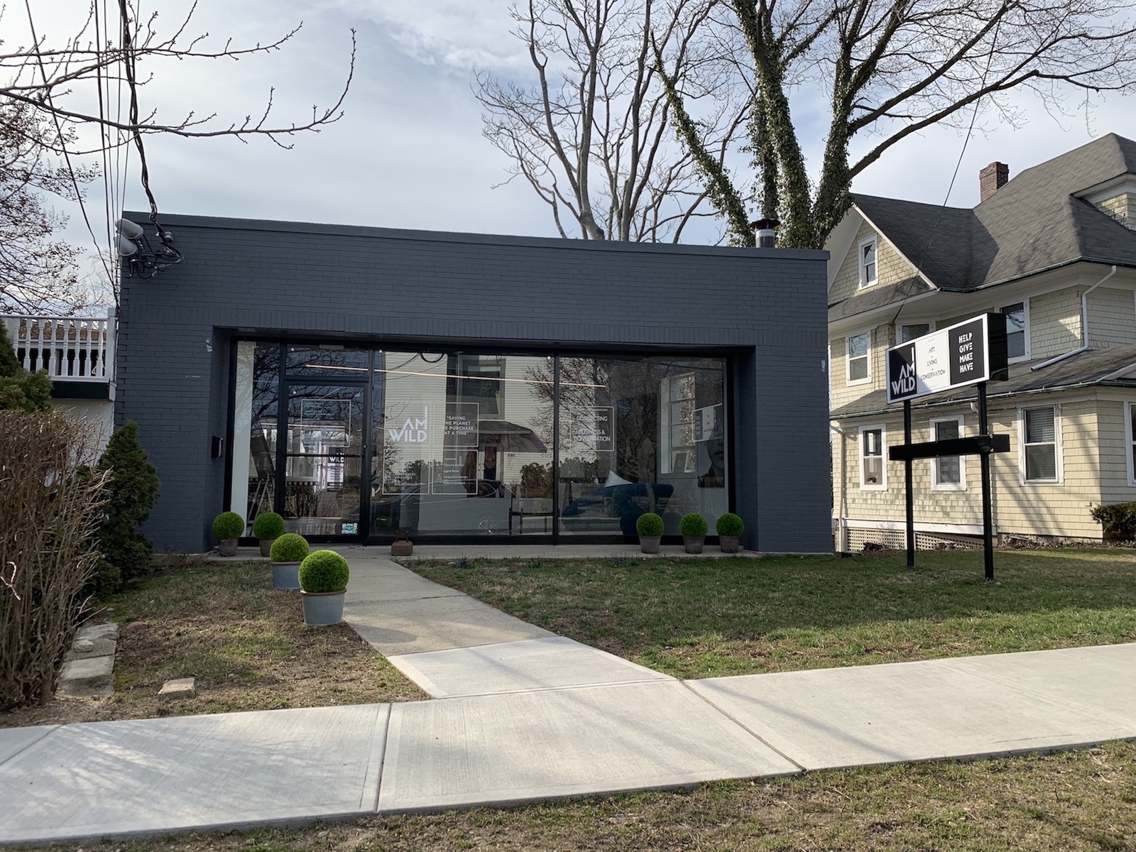 DutescoArt the original home of The Wild Horses of Sable Island